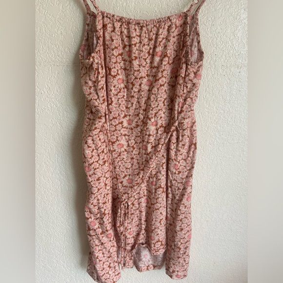 American Eagle Floral Spaghetti Strap Button-Front Mini Dress Pink – Size Medium - Picture 5 of 6